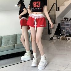 红色