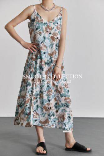 产品碎花连衣裙，女装连衣裙，SMOOTH