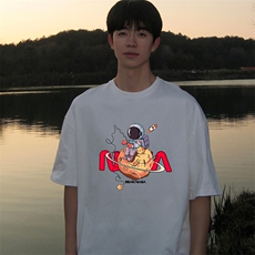 白色