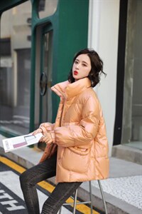 新款羽绒服,女装羽绒服,伊越