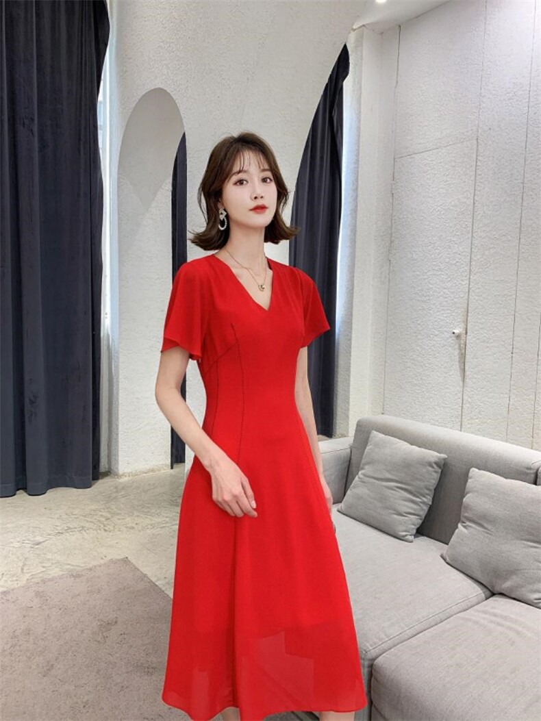 气质优雅修身连衣裙，女装连衣裙，荷塘月色