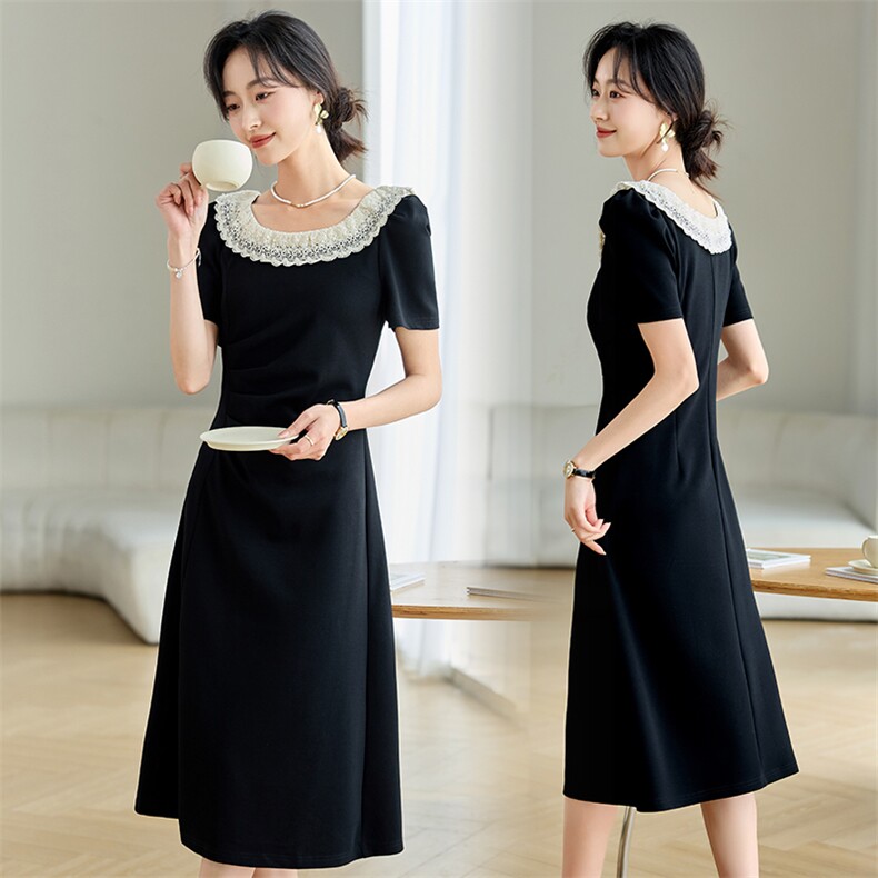 轻奢高级感蕾丝花边方领连衣裙女2024夏季新款赫本风气质显瘦裙子，女装连衣裙，安之芮娜