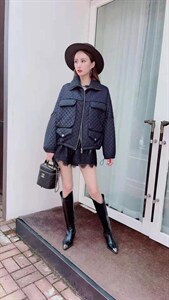 欧洲站2021秋装欧货新款简约风设计暗格大口袋装饰薄衣外套图片