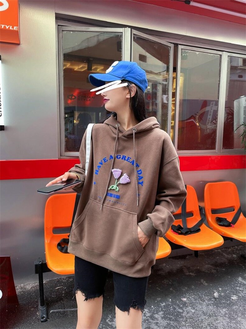 现货秋季新款:时尚休闲特殊工艺戴帽卫衣，女装卫衣/绒衫，泽妤