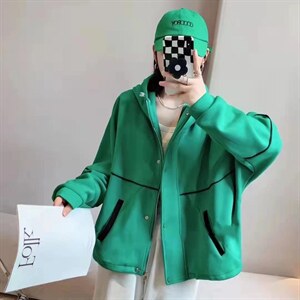 春款棒球服外套图片