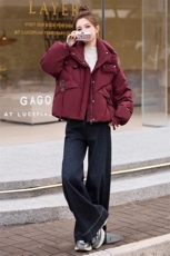 短款超好看连帽羽绒服女2024冬新款时尚加厚保暖白鸭绒面包服外套，女装羽绒服，关键词