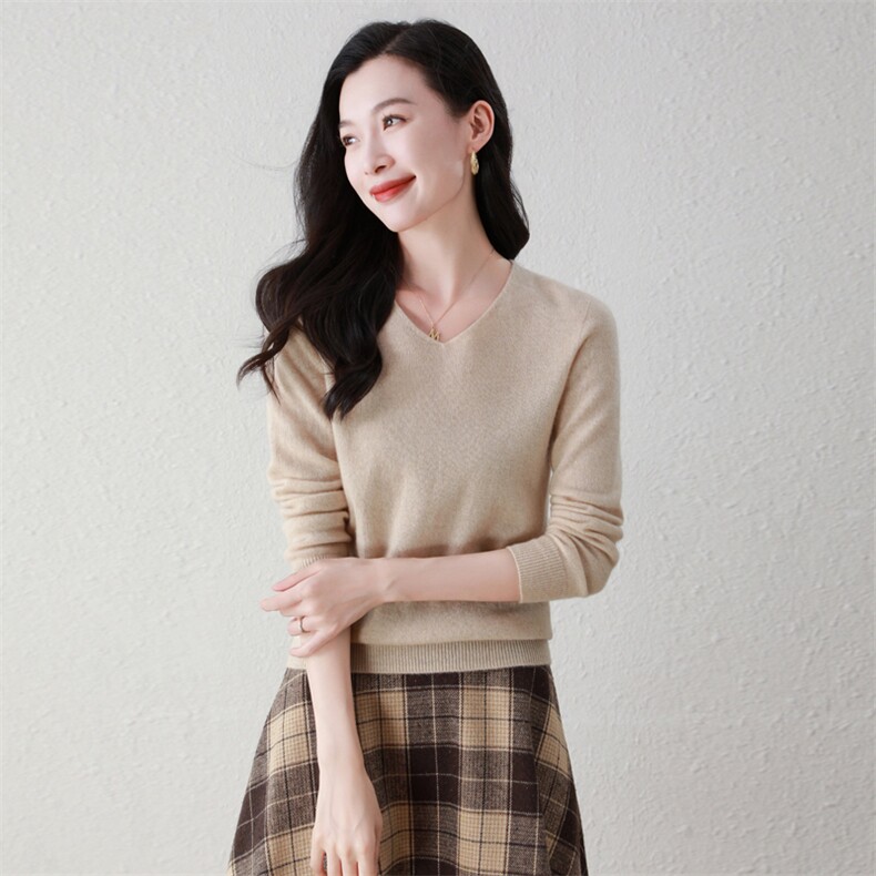 100%纯山羊绒v领羊绒衫女秋冬新款简约纯色松驰感宽松打底上衣,女装羊绒衫,阿舍尔精品