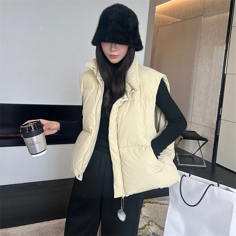 2023冬季新款个性休闲马甲羽绒服图片