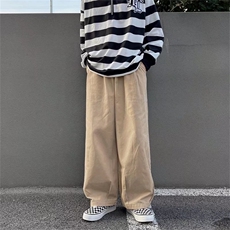 卡其色
