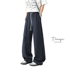 藏青色