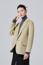 秋冬新款修身短款西装双面大衣女时尚白毛外套，女装针织衫/毛衣，高哲羊绒