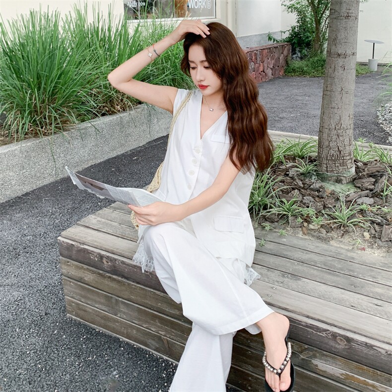蕾丝拼接马甲套装女2025夏季新款设计感独特漂亮白色阔腿裤两件套,女装套装/套裙,2C176