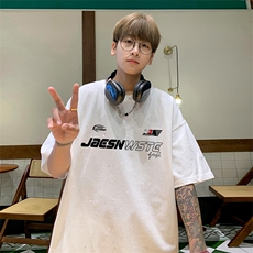 白色