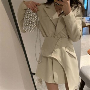 春款现货  两件套西装图片