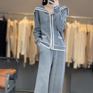 时尚显瘦海军领拼色针织套装女秋冬季新款宽松休闲两件套毛衣裤图片