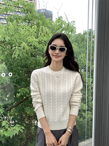 圆领针织衫女秋冬新款修身套头纯色上衣图片