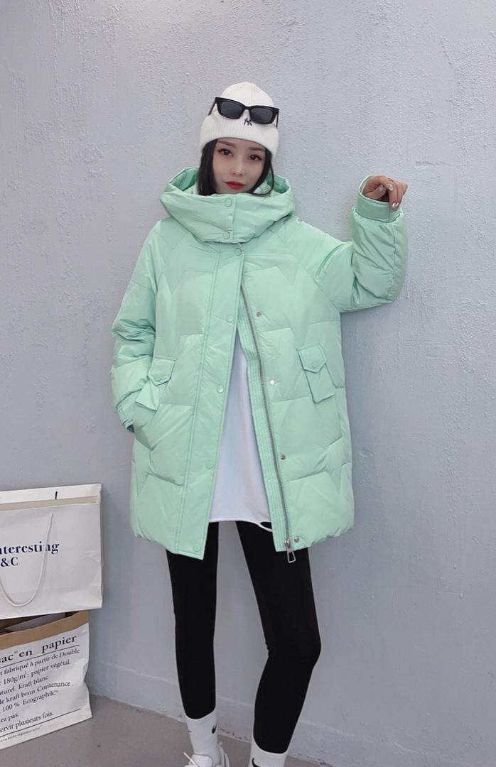 羽绒服31003款三个颜色，三个码S、M、L，女装羽绒服，秀红佳丽