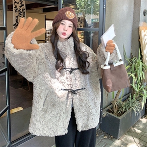 学院风牛角扣灰色立领羊羔毛外套女冬2024新款超好看加绒加厚棉服图片