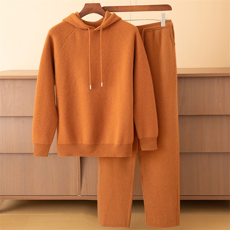 2025年秋季新款纯色针织套装时尚百搭，女装套装/套裙，伊雪娇羊绒