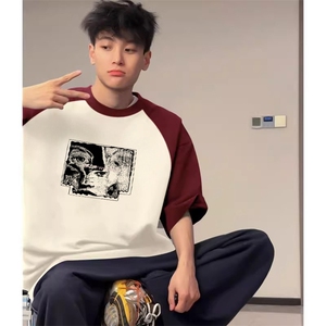 抖音得物高品质二开240克宽松纯棉美式潮牌插肩袖拼接短袖T恤图片