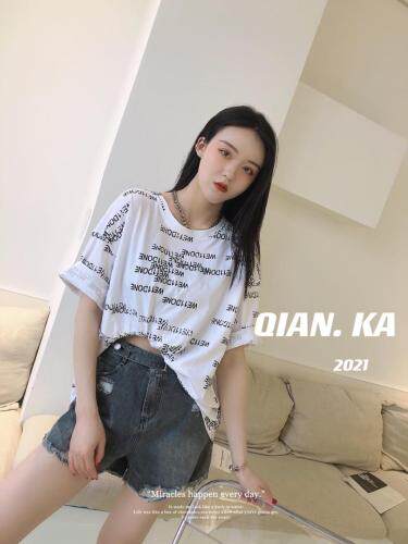 字母T，女装，浅卡