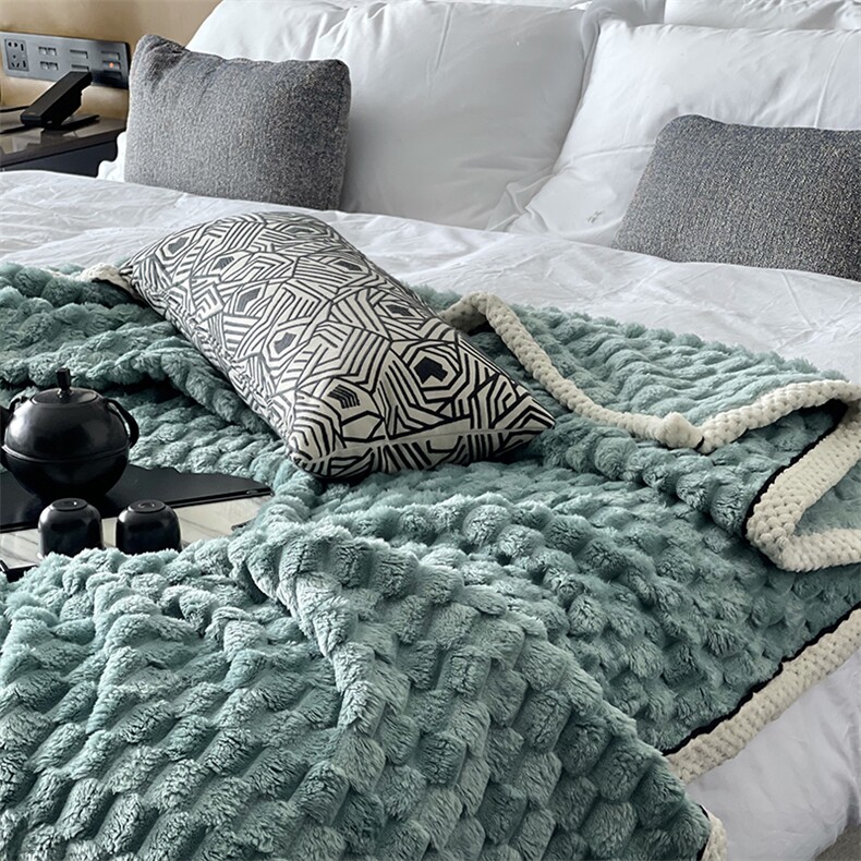 新款高克重加厚贝贝金龟绒双面多功能保暖毯，毯子，一起卖家纺