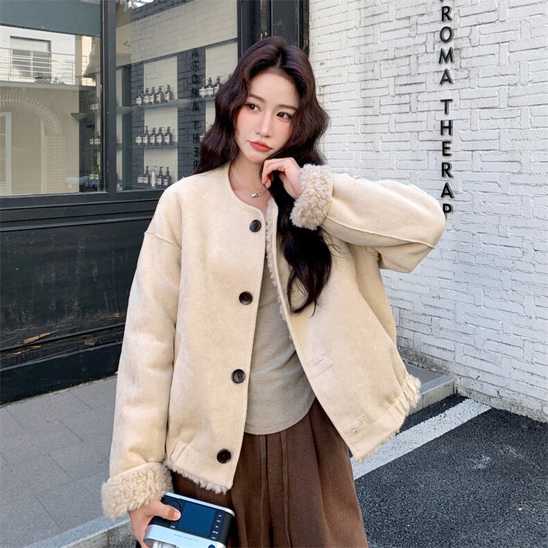 两面穿皮毛一体短外套羊羔毛麂皮绒上衣82708款P195K298,女装短外套,2B076