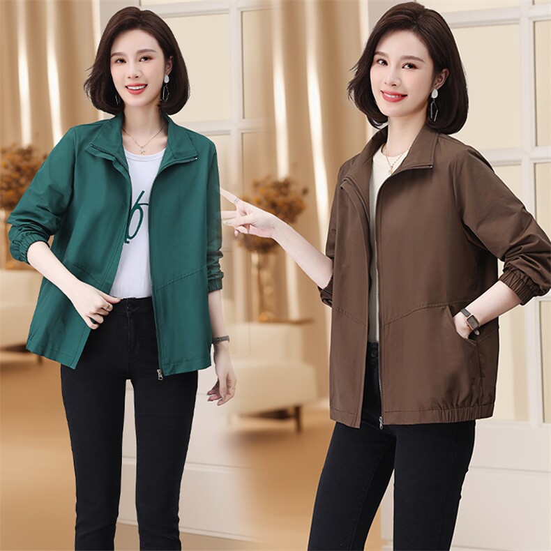 抗皱外套女士绿色短款中老年春秋薄款2024新款上衣立领妈妈装风衣，女装短外套，3200格调