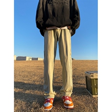 黄泥色