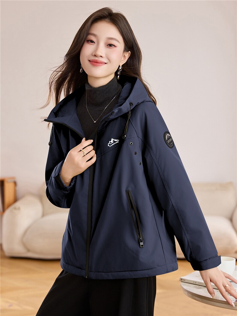 休闲连帽冲锋衣加绒保暖短外套女2025秋冬新款宽松百搭派克服上衣,女装棉衣/棉服,悦祺