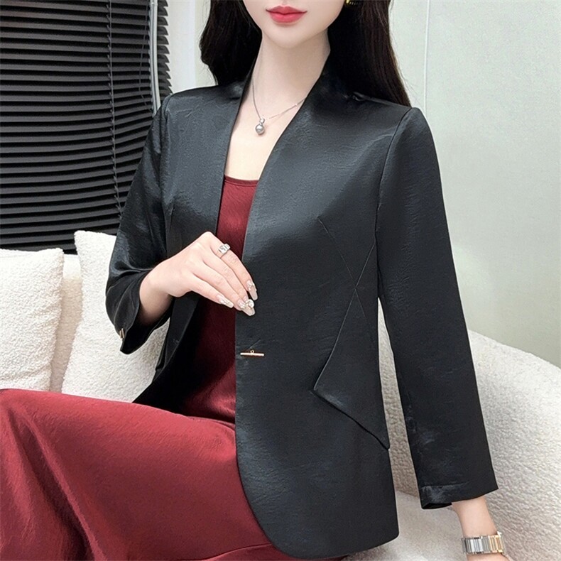 女士时尚气质百搭丝滑缎面西服外套图片