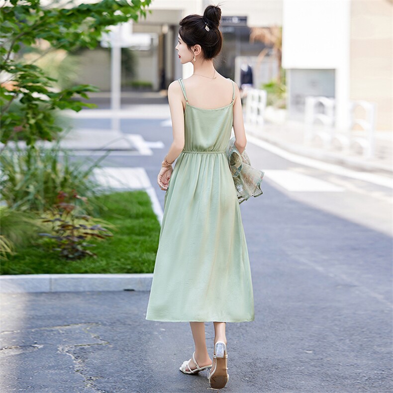 现货新中式刺绣吊带连衣裙女夏季2024新款高级感修百搭身两件套,女装套装/套裙,然然