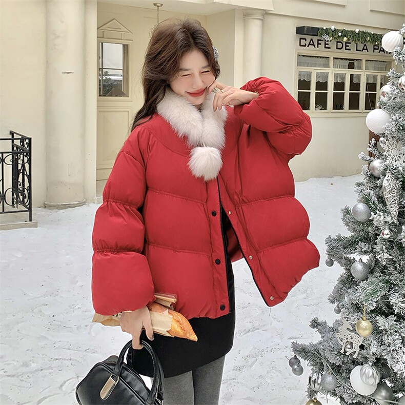 主推现货圣诞过年红真狐狸围脖2C2369012P285K388,女装羽绒服,2C236