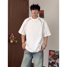 白色