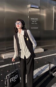 2022春装三件套图片