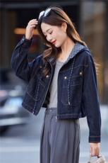 时尚连帽牛仔外套女短款2025春秋新款设计感洋气休闲百搭夹克上衣，女装短外套，靓衣阁