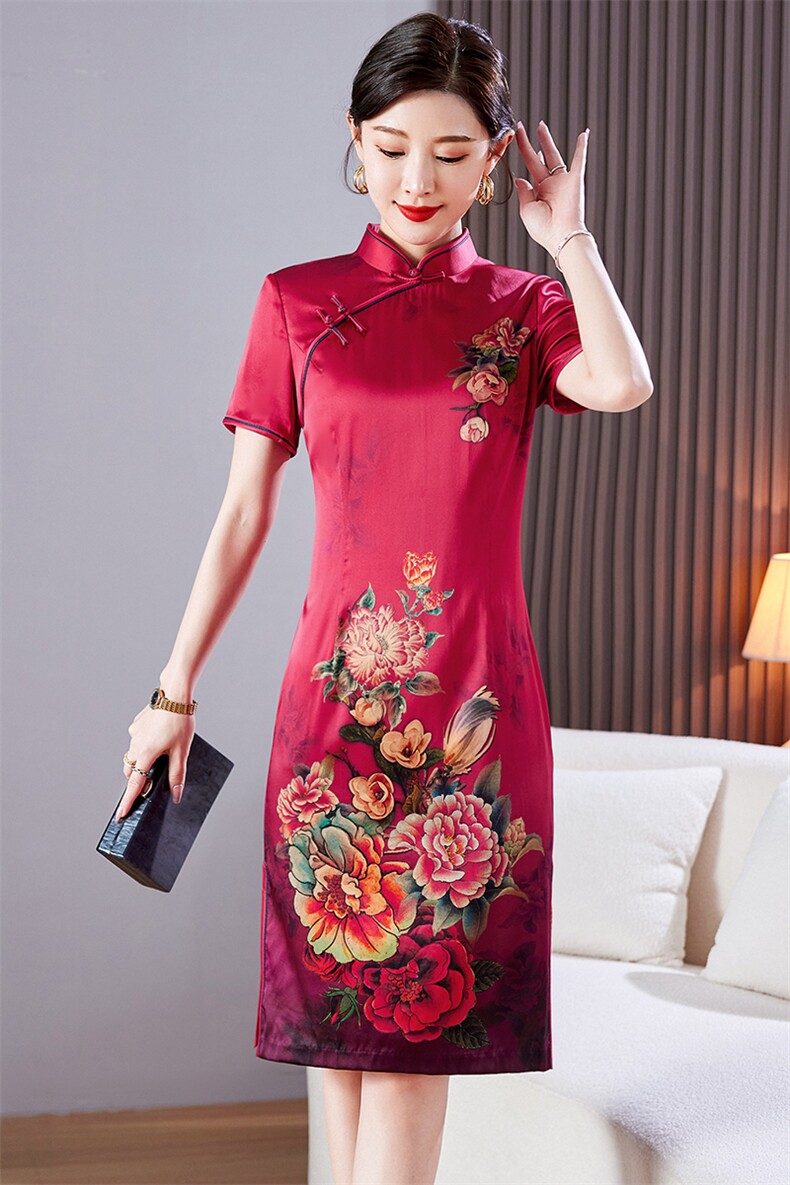 2024春夏季新款高奢时尚盘扣中长款专柜品质真丝旗袍婚礼喜婆婆,女装汉服/婚纱/旗袍/礼服,小荷流