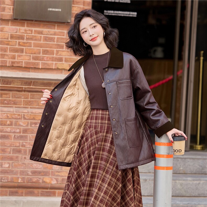 欧版宽松显瘦中长款羽绒皮衣女冬季款设计感口袋PU皮白鸭绒羽绒服，女装皮衣，江南女神