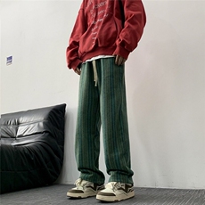 绿色