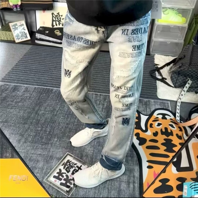 美式高街网红同款高品质AM字母刺绣牛仔裤男百搭修身微喇直筒长裤,男装牛仔裤,电商B212（原钱塘6029）