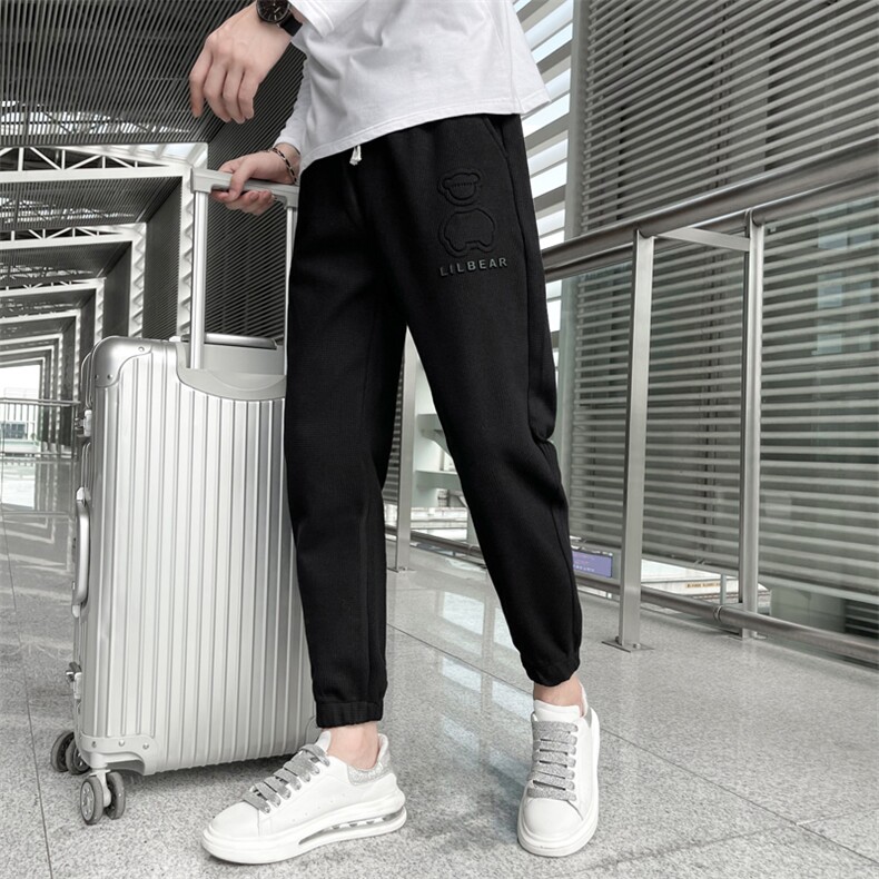 2025新款休闲裤韩版潮流学生华夫格小熊压花束脚裤网红同款运动裤，女装休闲裤，电商A327