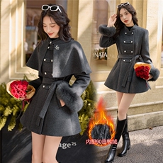 2025年冬季90羽绒狐狸毛公主风韩式军阀女主风格小香风套装女高级，女装羽绒服，小九月