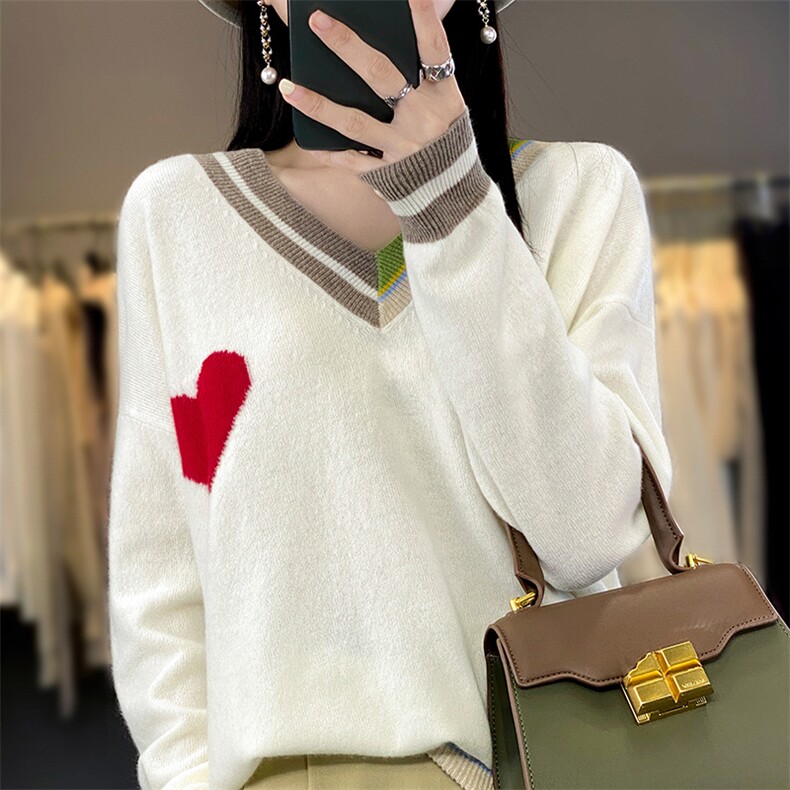 时尚百搭爱心拼接女士羊毛衫V领宽松显瘦毛衣,女装羊毛衫,莺澜羊绒