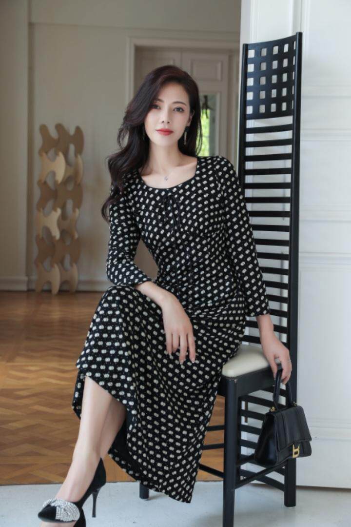 现货供应：罗马针织提花连衣裙，女装连衣裙，拉思维加丝