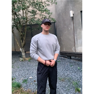 抖音得物品质美式高街重磅曼巴棉结构硬阔boxy版潮牌卫衣长袖T恤图片
