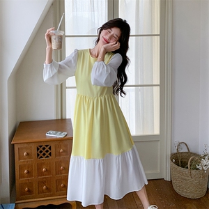 气质甜美撞色拼接黄色连衣裙女春秋2025新款绝美韩系独特别致穿搭图片