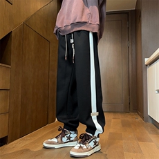 黑色束脚
