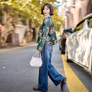 水衣源2668款新中式短款提花轻款早春羽绒服女图片