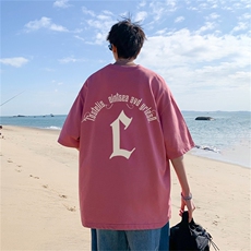 藕粉色