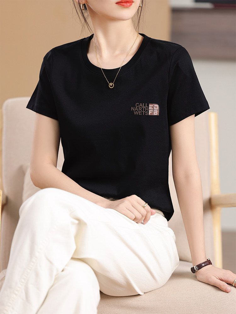 休闲风短袖简约高级印花棉T,女装T恤,元素羊绒